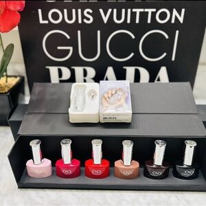 CND Shellac Luxe Gel Polish. Limited Set Include: 5 Colors, 1 Topcoat, 1 Pixies